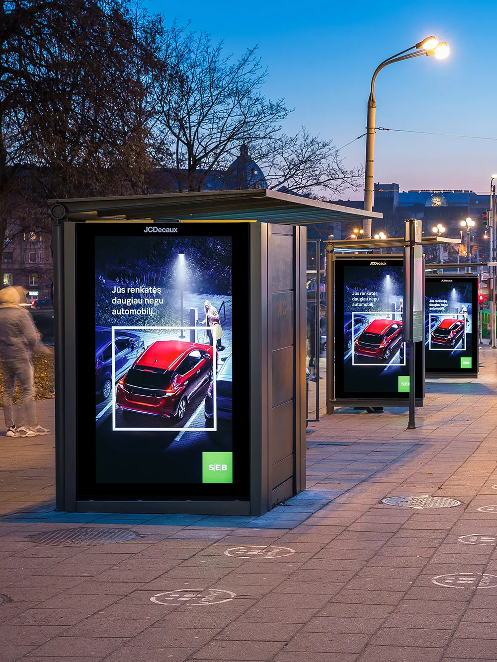 Several bus shelters in Vilnius, Lithuania with BoldVu® displays on them