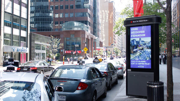 Considerations for Outdoor LCD Displays