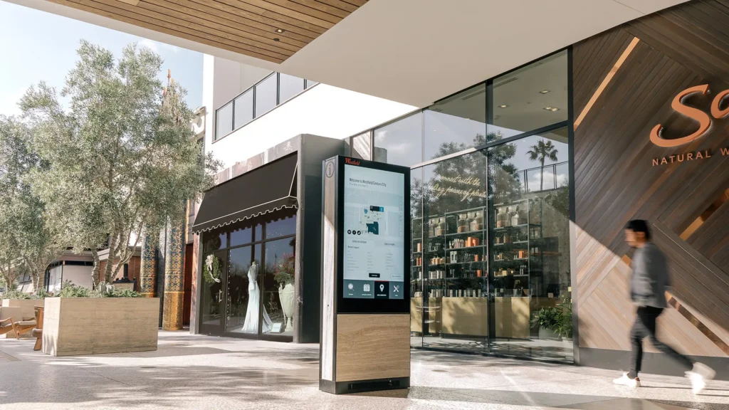 55″ Los Angeles Free Standing